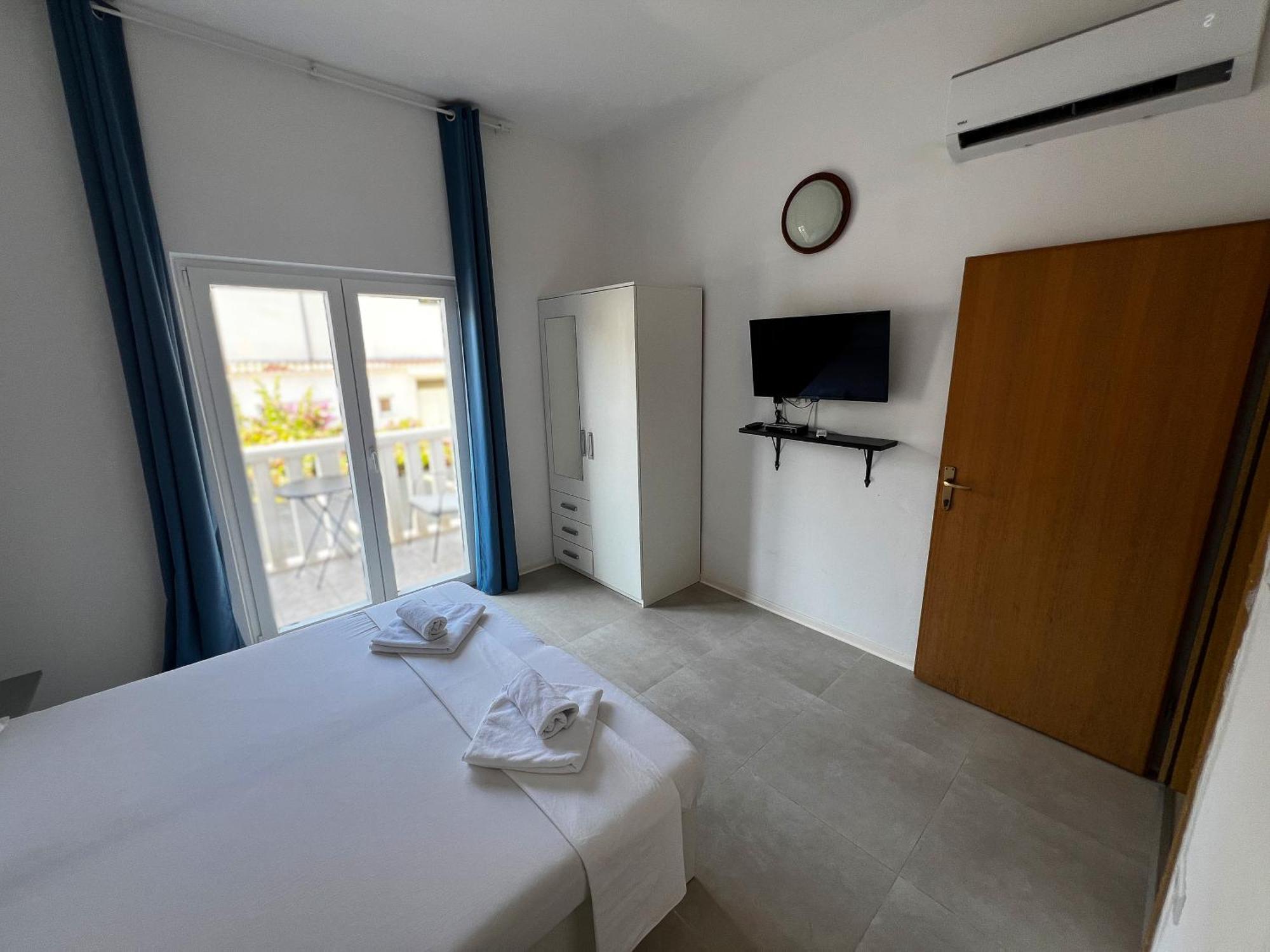 Pansion Palme Apartment Drvenik  Exterior photo